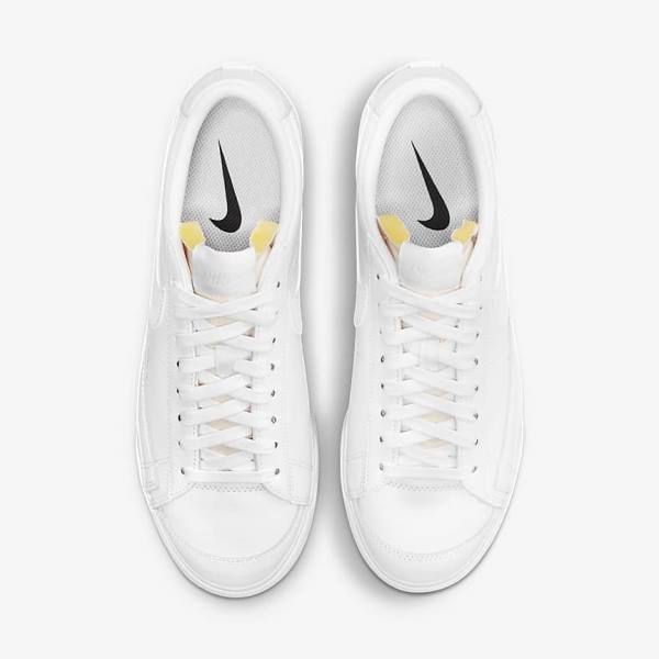 Women's Nike Blazer Low Platform Sneakers White | NK785NGP