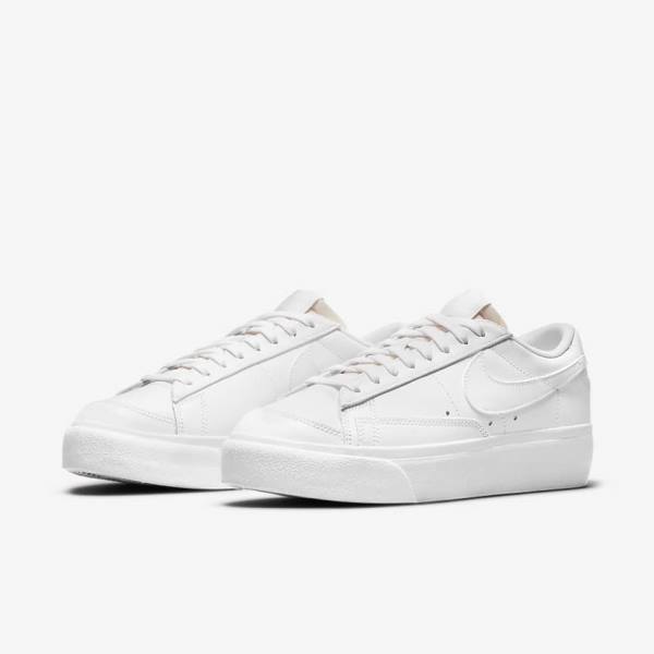 Women's Nike Blazer Low Platform Sneakers White | NK785NGP