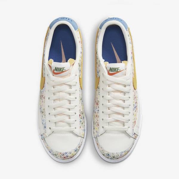 Women's Nike Blazer Low Platform Sneakers Royal / Blue | NK813MAX