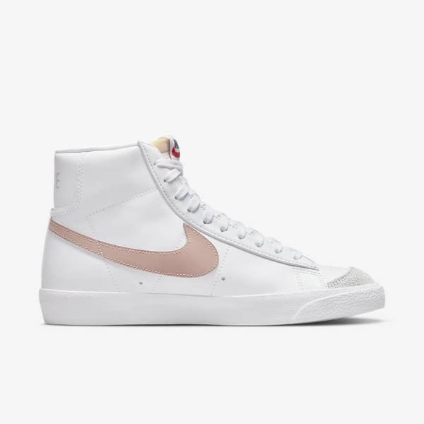 Women's Nike Blazer Mid 77 Vintage Sneakers White / Coral / White / Pink | NK204UDH