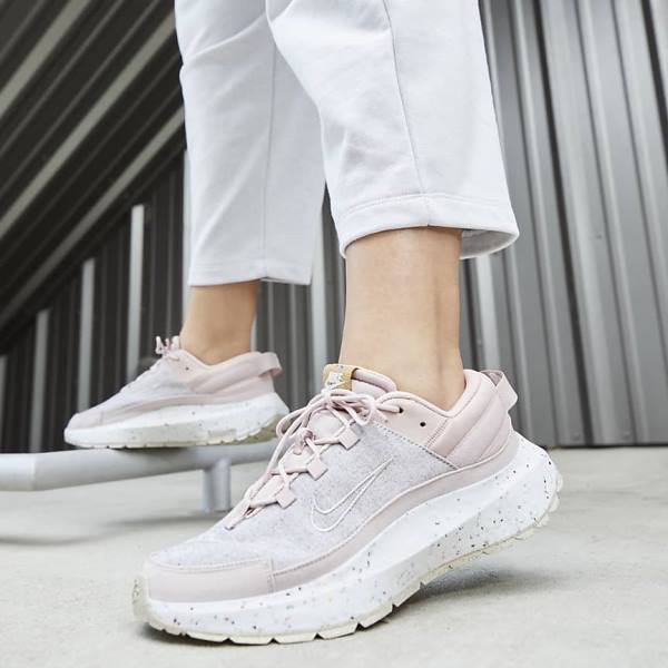 Women's Nike Crater Remixa Sneakers Pink / White / Cream | NK271FRO