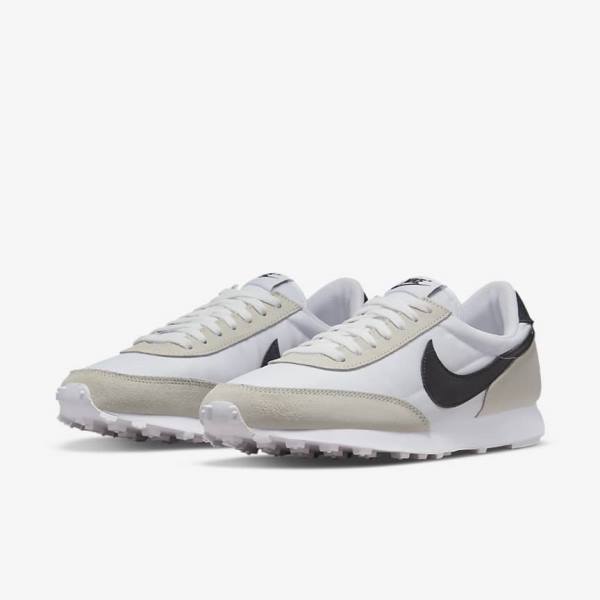 Women's Nike Daybreak Sneakers White / Black | NK629IDS