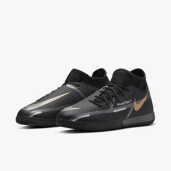 Women's Nike Phantom GT2 Academy Dynamic Fit IC Indoor Court Football Shoes Black / Metal Gold / Dark Grey / Metal Dark Grey | NK356MNQ