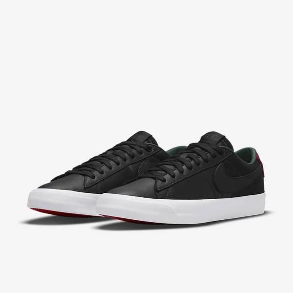 Women's Nike SB Zoom Blazer Low Pro GT Premium Sneakers Black / Red / Black | NK750YPE