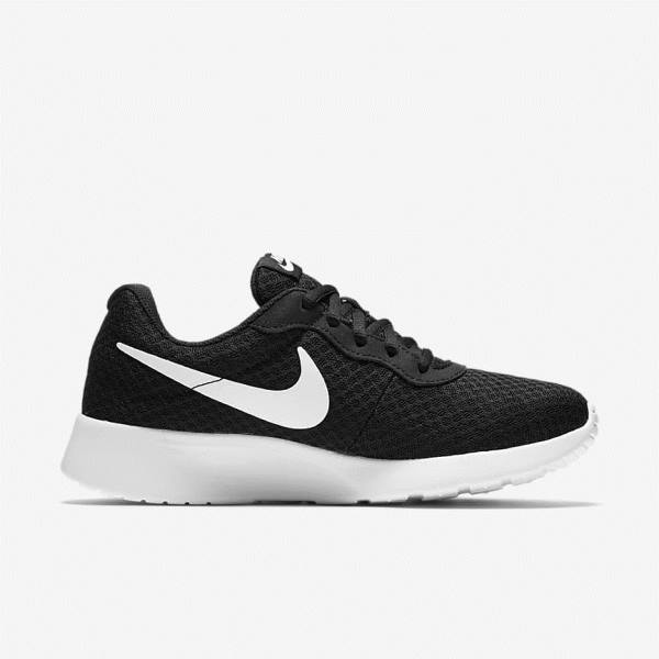 Women's Nike Tanjun Sneakers Black / White | NK351BIX